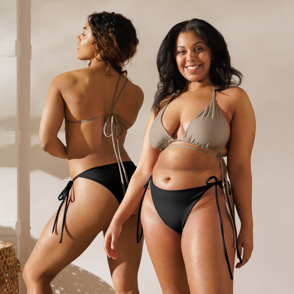 dos et avant - Bas de Bikini String Doublé Recyclé UPF50+ Noir - Couleurs Lagon