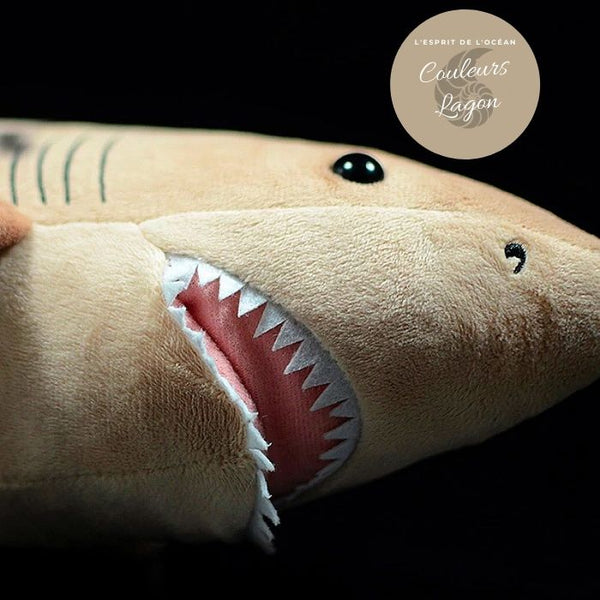 Jouet Peluche Réaliste Requin Tigre 52cm 20.50in - Couleurs Lagon - détail bouche et tete