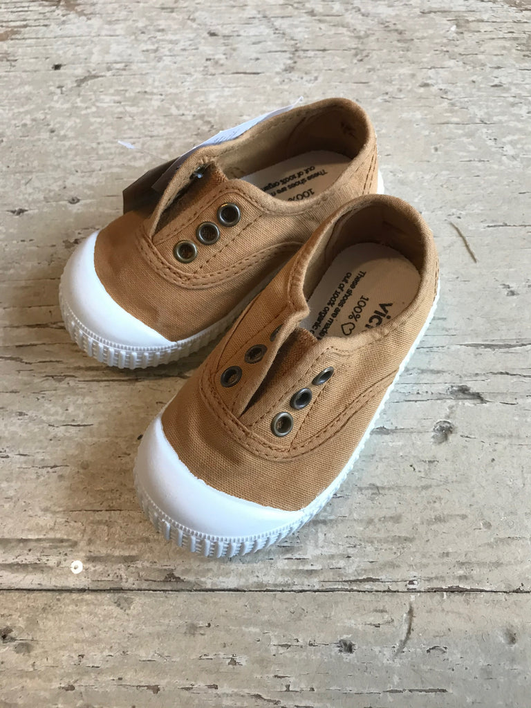 victoria plimsolls kids