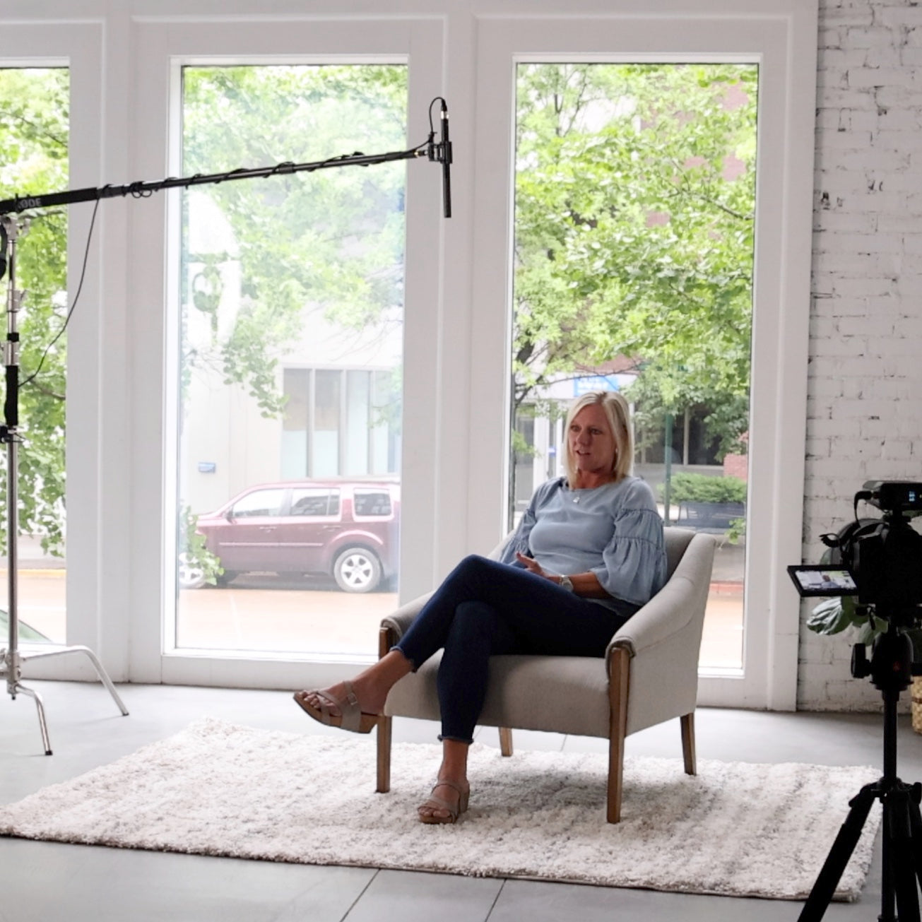 Behind the Scenes of Echelon Member Jennifer sharing her survivor story for video