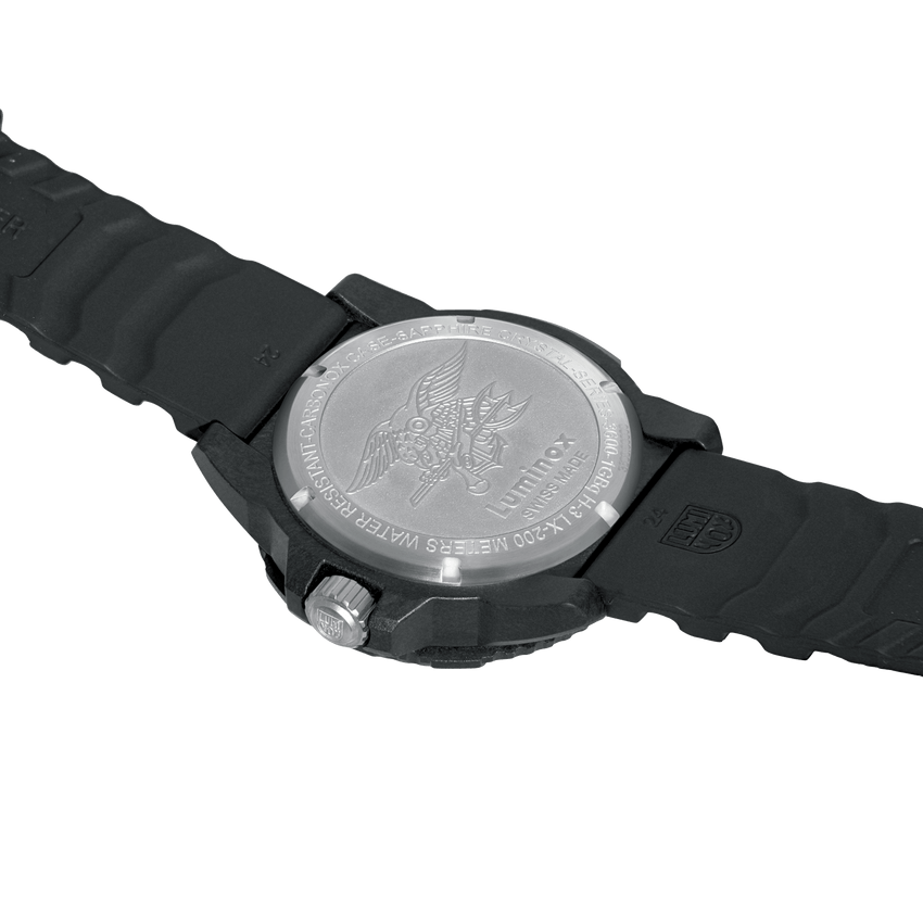 Luminox's new Navy SEAL 3600 Series watches 3601_BACK_850x