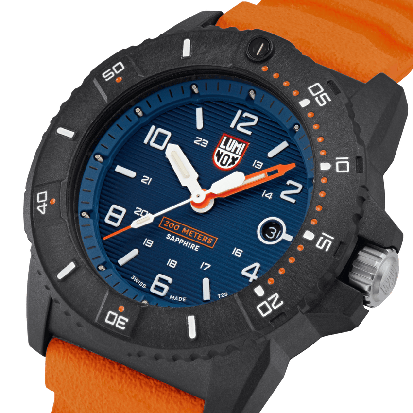Luminox's new Navy SEAL 3600 Series watches 3603_CLOSEUP_850x