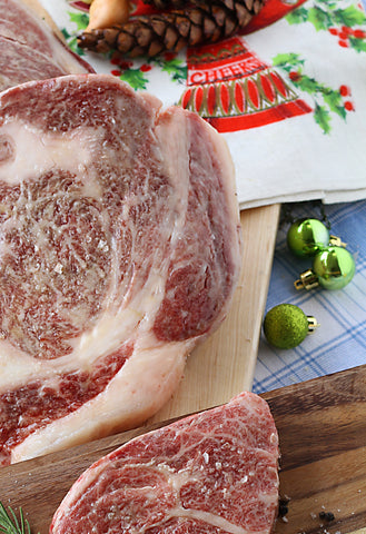 Marbled Wagyu beef is the perfect gift for your favorite carnivore. Give the best beef in DFW.