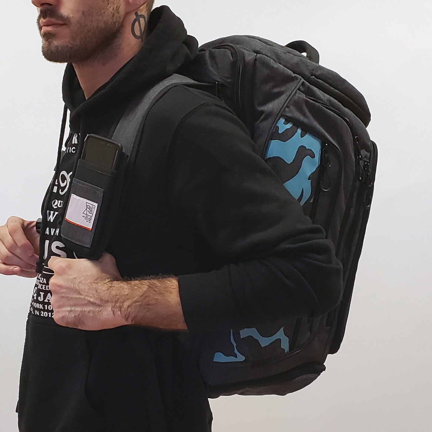 Contender Hybrid Duffle Pack, Backpacks, Gym Bags | IUCN Water