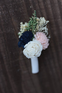 Groomsman Boutonniere Groom Boutonniere Sola Flowers Rustic