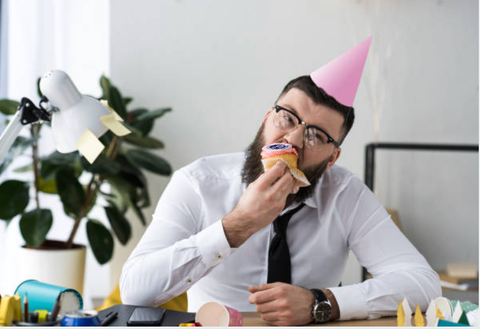 logo-cupcakes-employee-appreciation-day