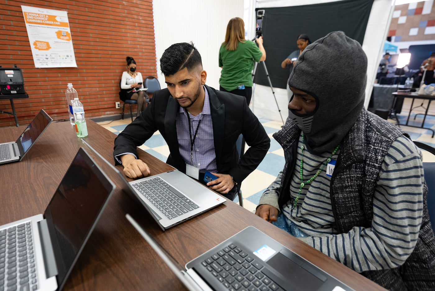 CANNA GET A SECOND CHANCE: CAREER FAIR WITH 40 TONS