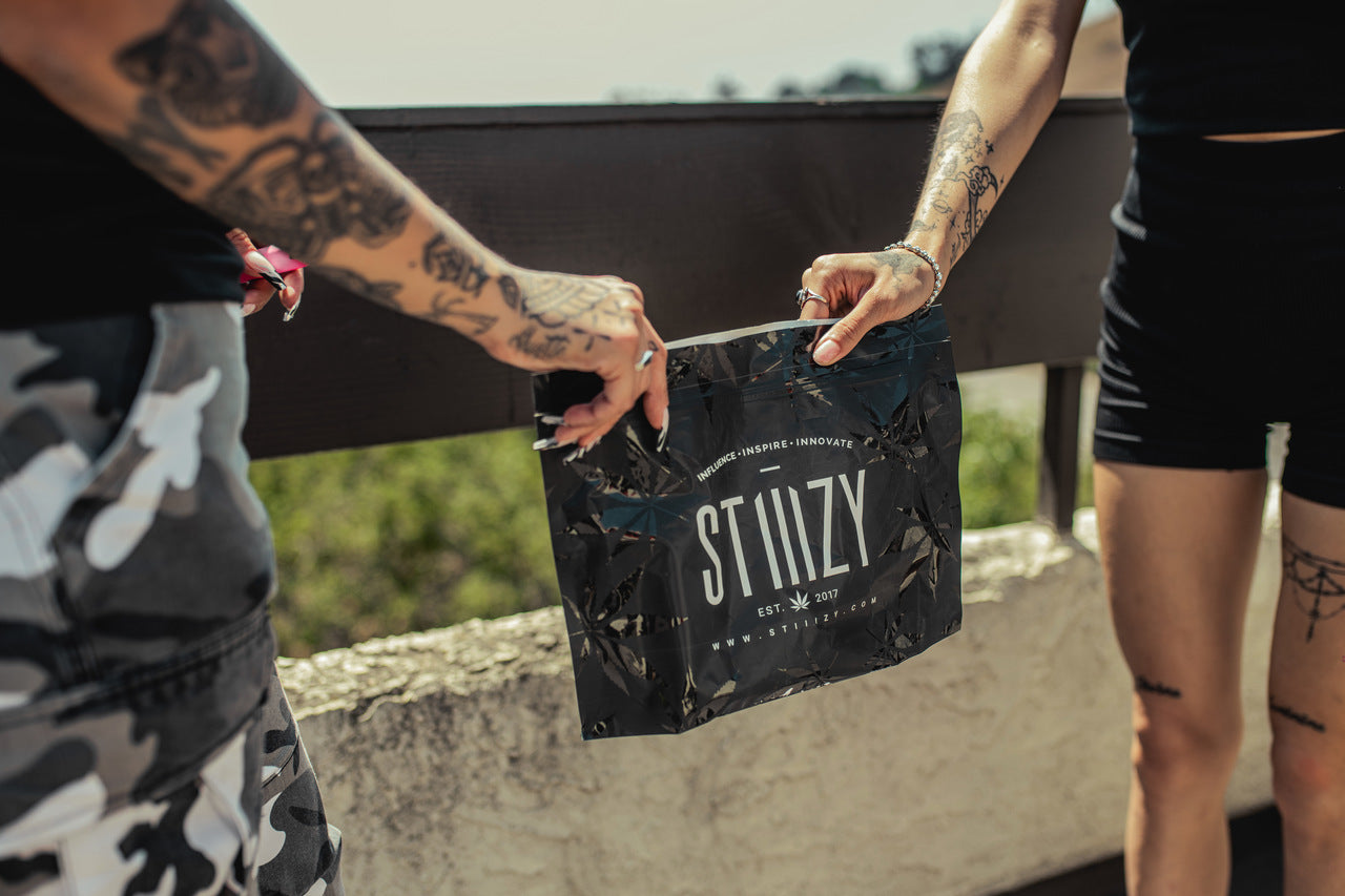 Cannabis brands like STIIIZY deliver cannabis products and have their own weed dispensary.
