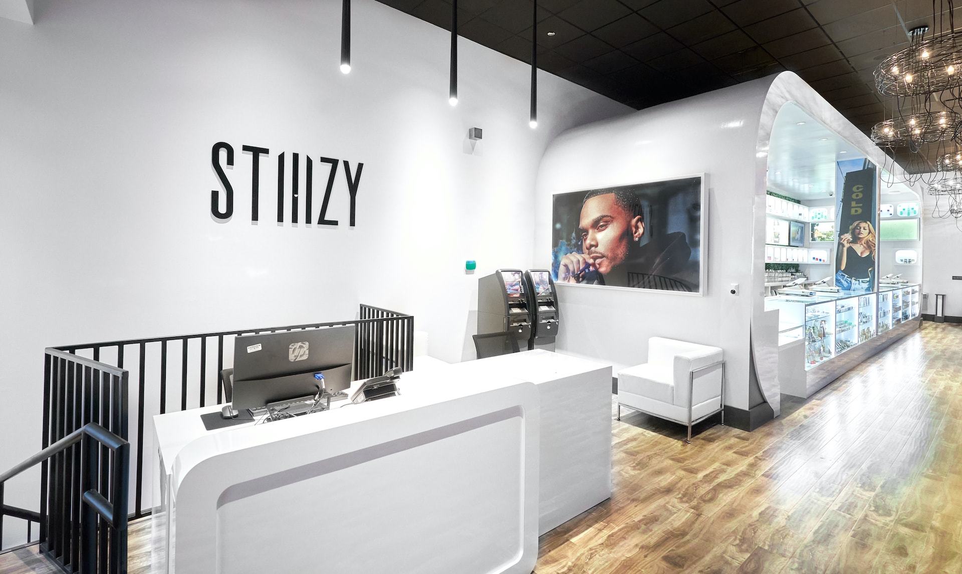 STIIIZY UNION SQUARE PAVING A PATH FOR LATINA WOMEN IN CANNABIS