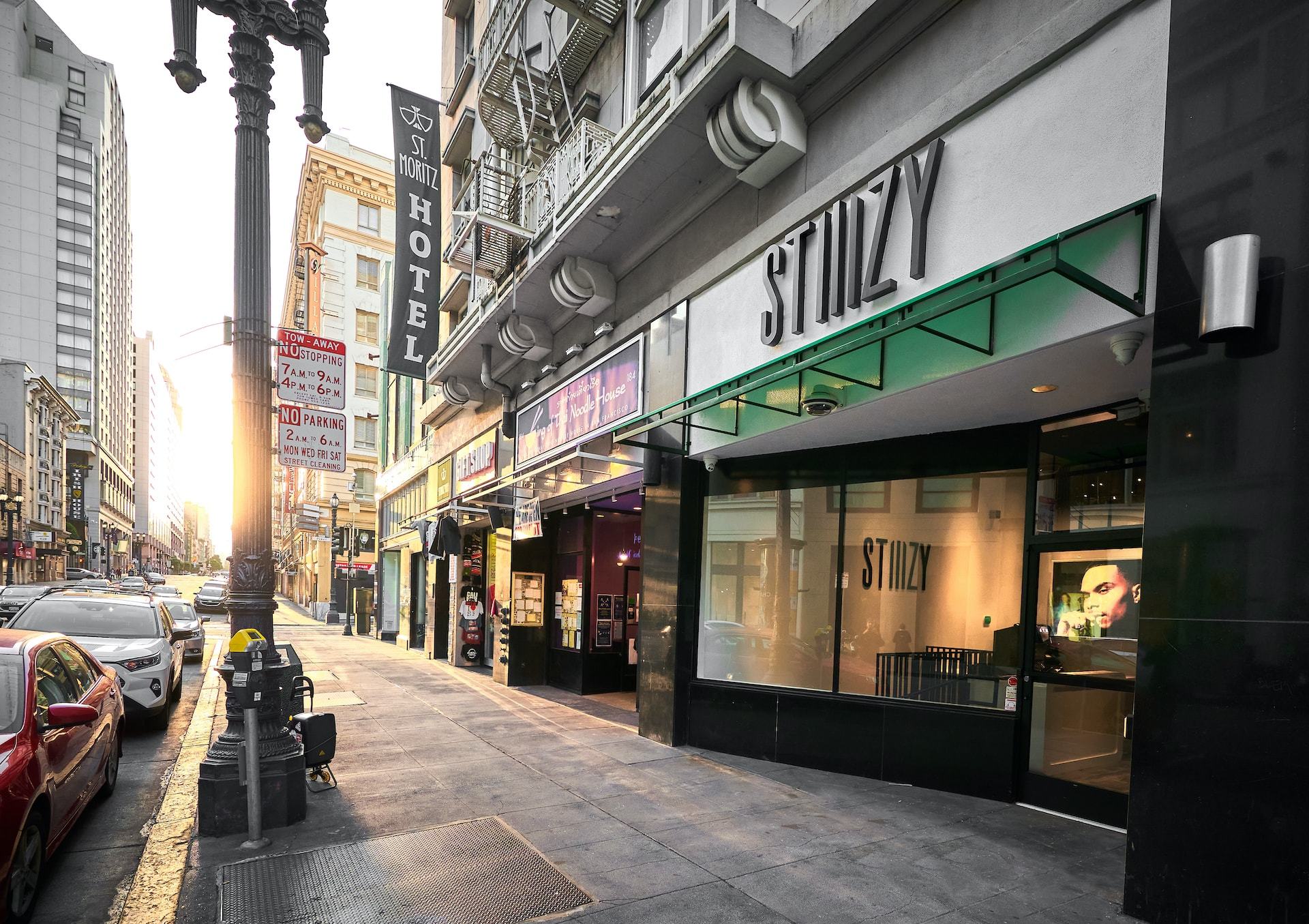 STIIIZY UNION SQUARE PAVING A PATH FOR LATINA WOMEN IN CANNABIS