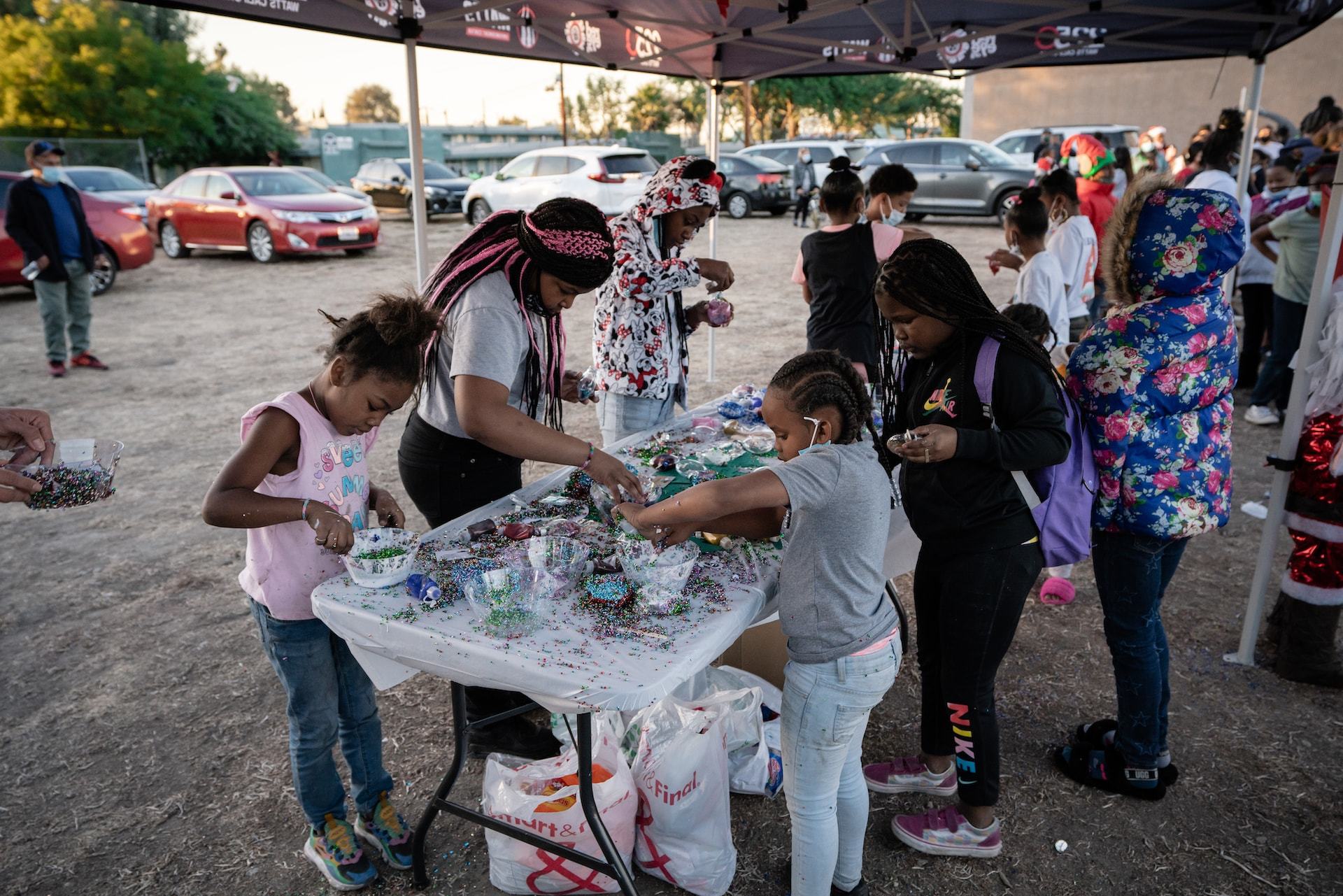 STIIIZY CELEBRATES AN EARLY CHRISTMAS WITH “PARTY IN THE PROJECTS” EVENT AT THE WATTS EMPOWERMENT CENTER