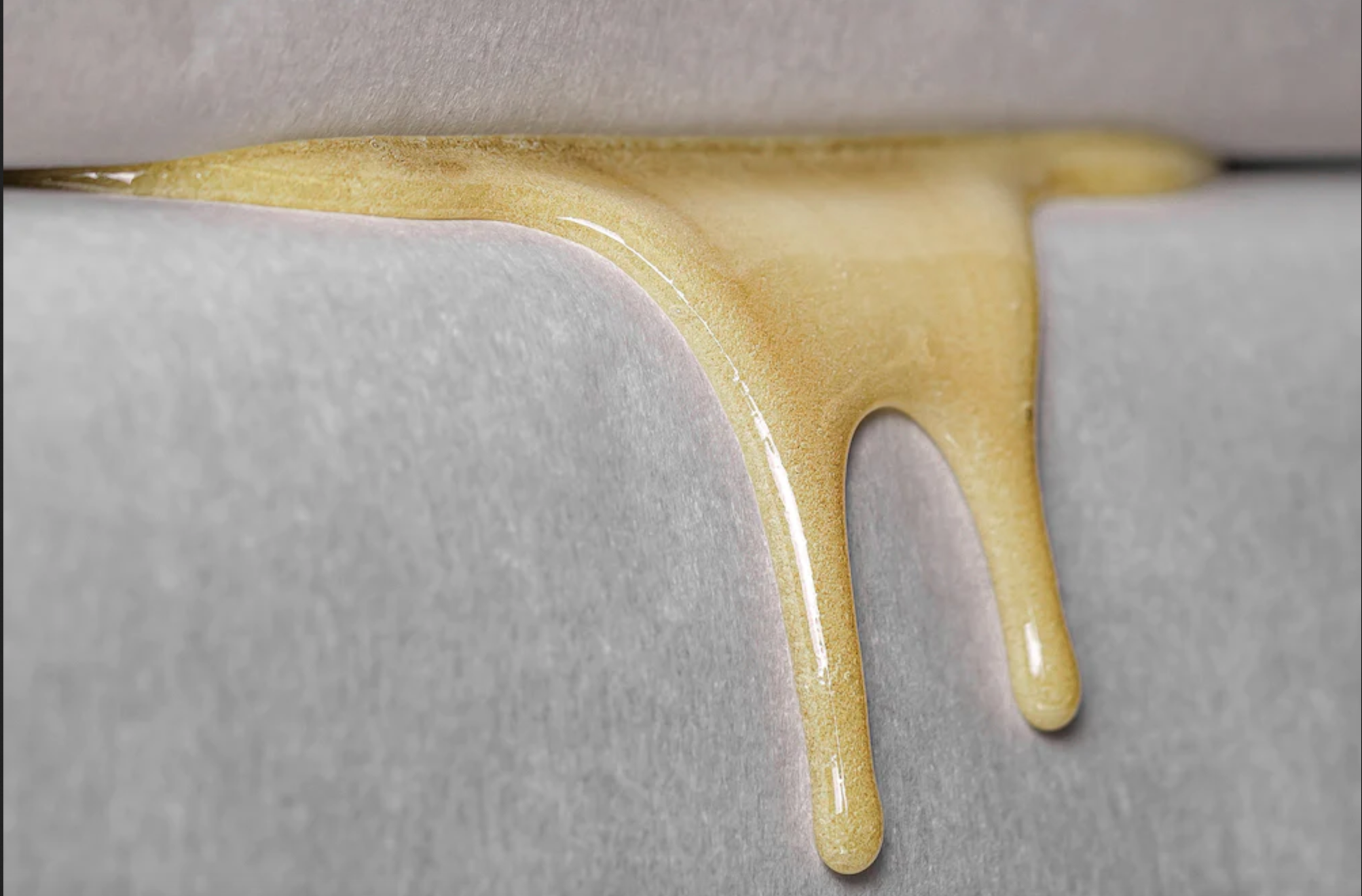 Live rosin is usually made using a rosin press.