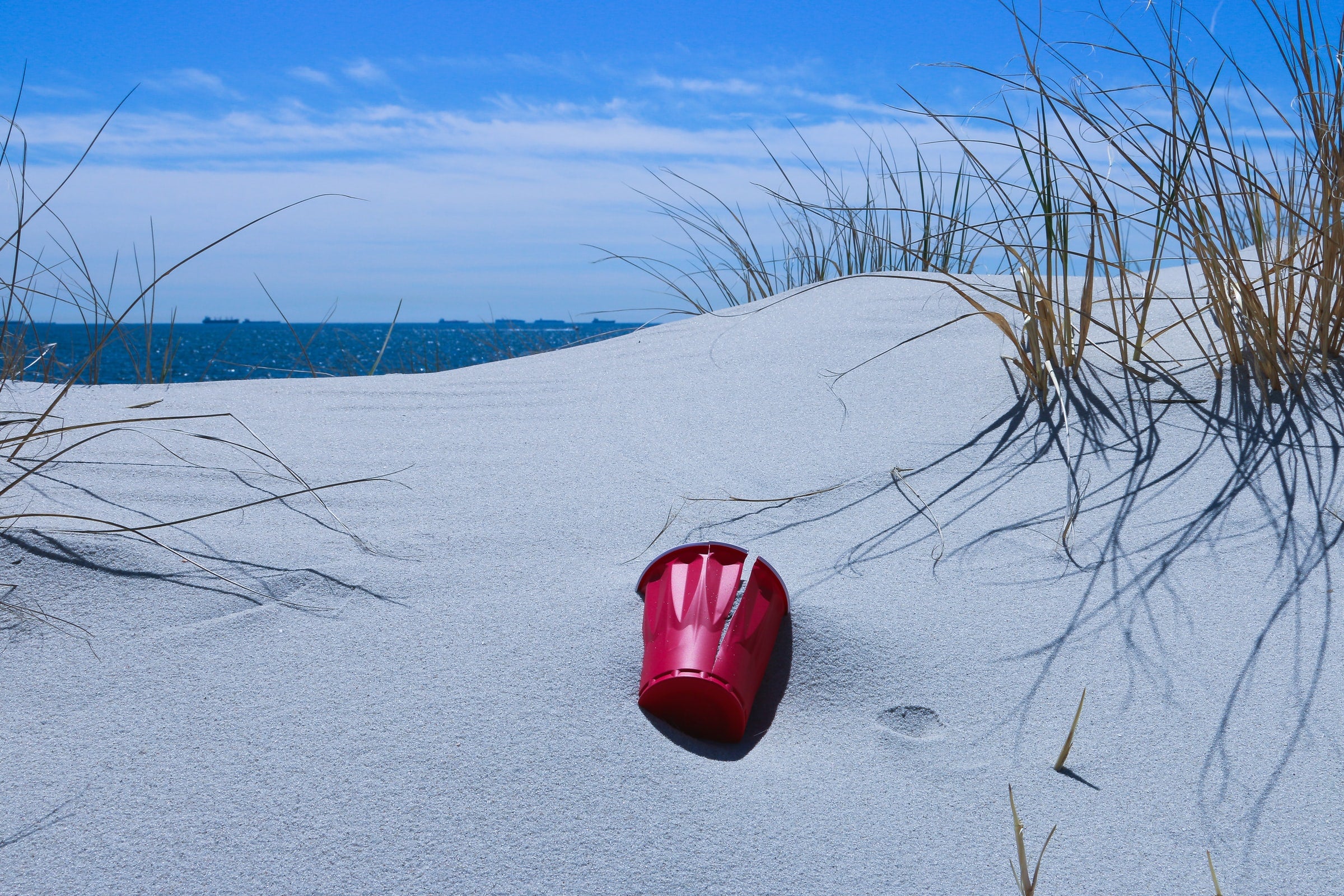 Plastik am Meer