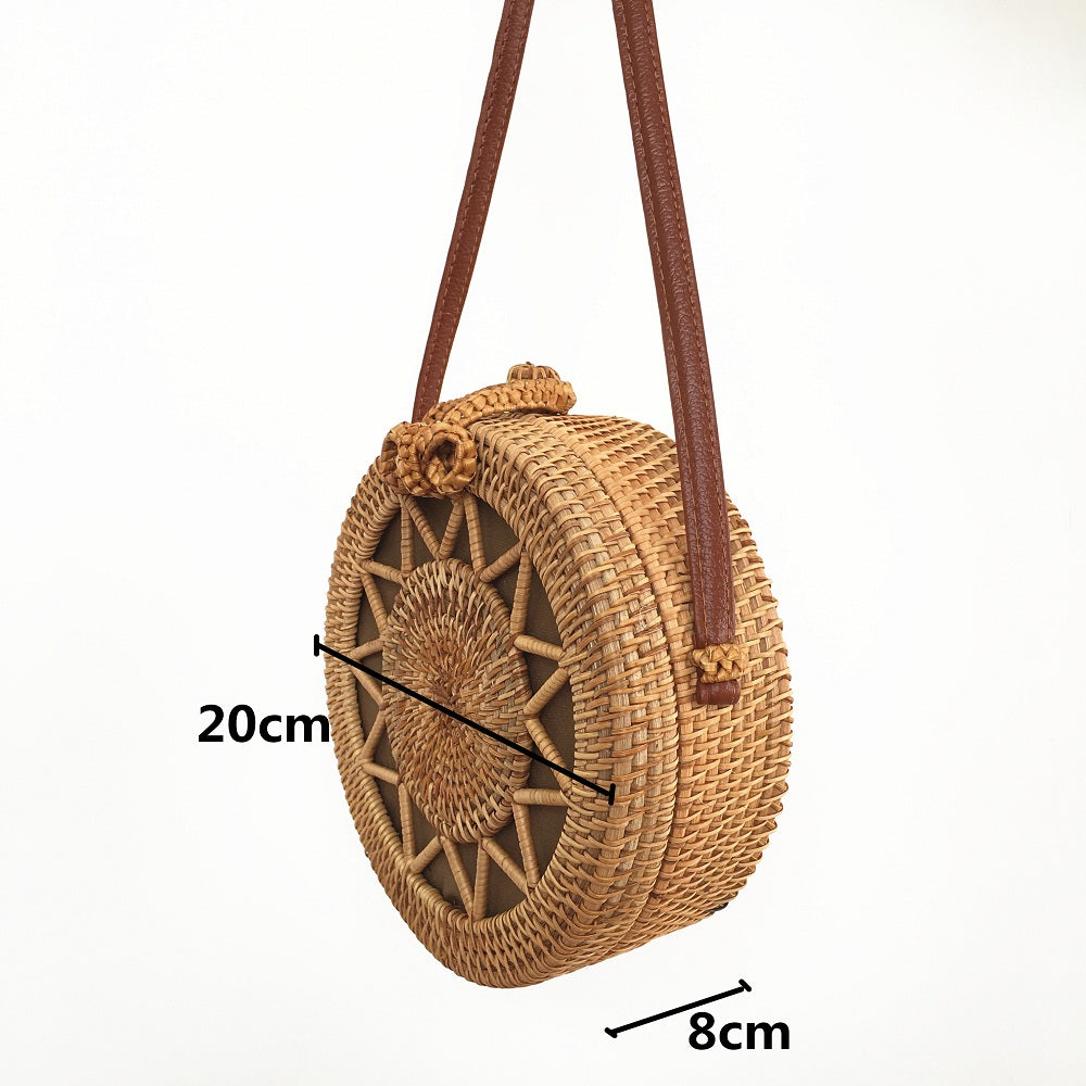 round rattan shoulder bag