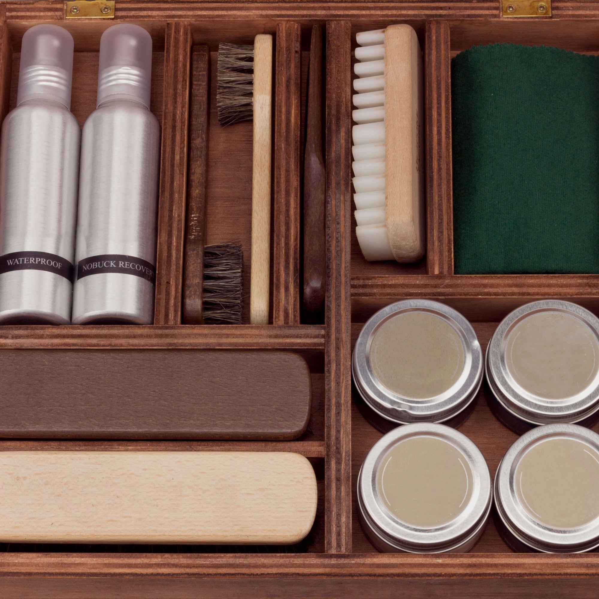 barker shoe care kit