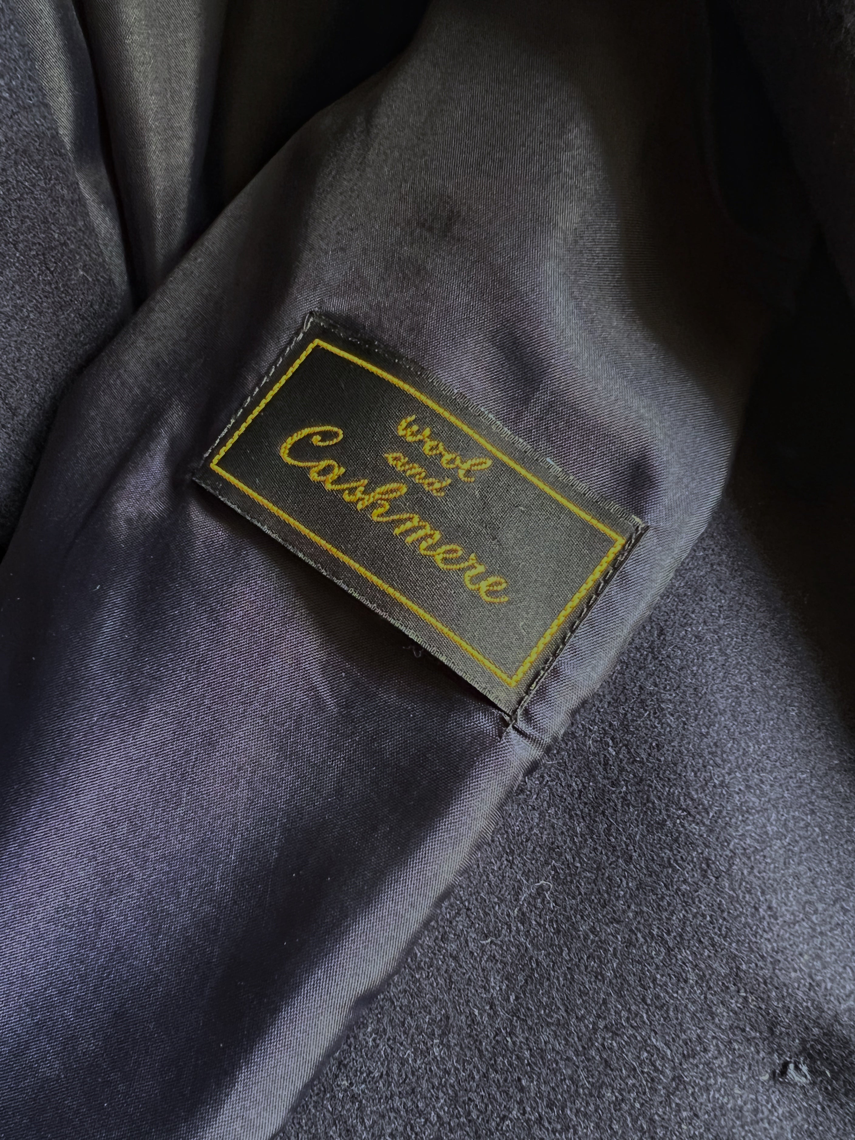 Vintage wool and cashmere blend golden buttons dark blue blazer