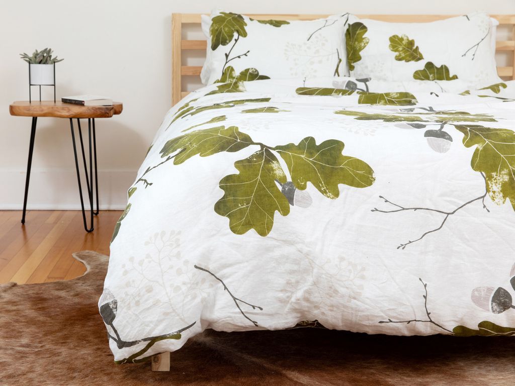 Organic European flax linen duvet cover set with acorns and oak leaves design