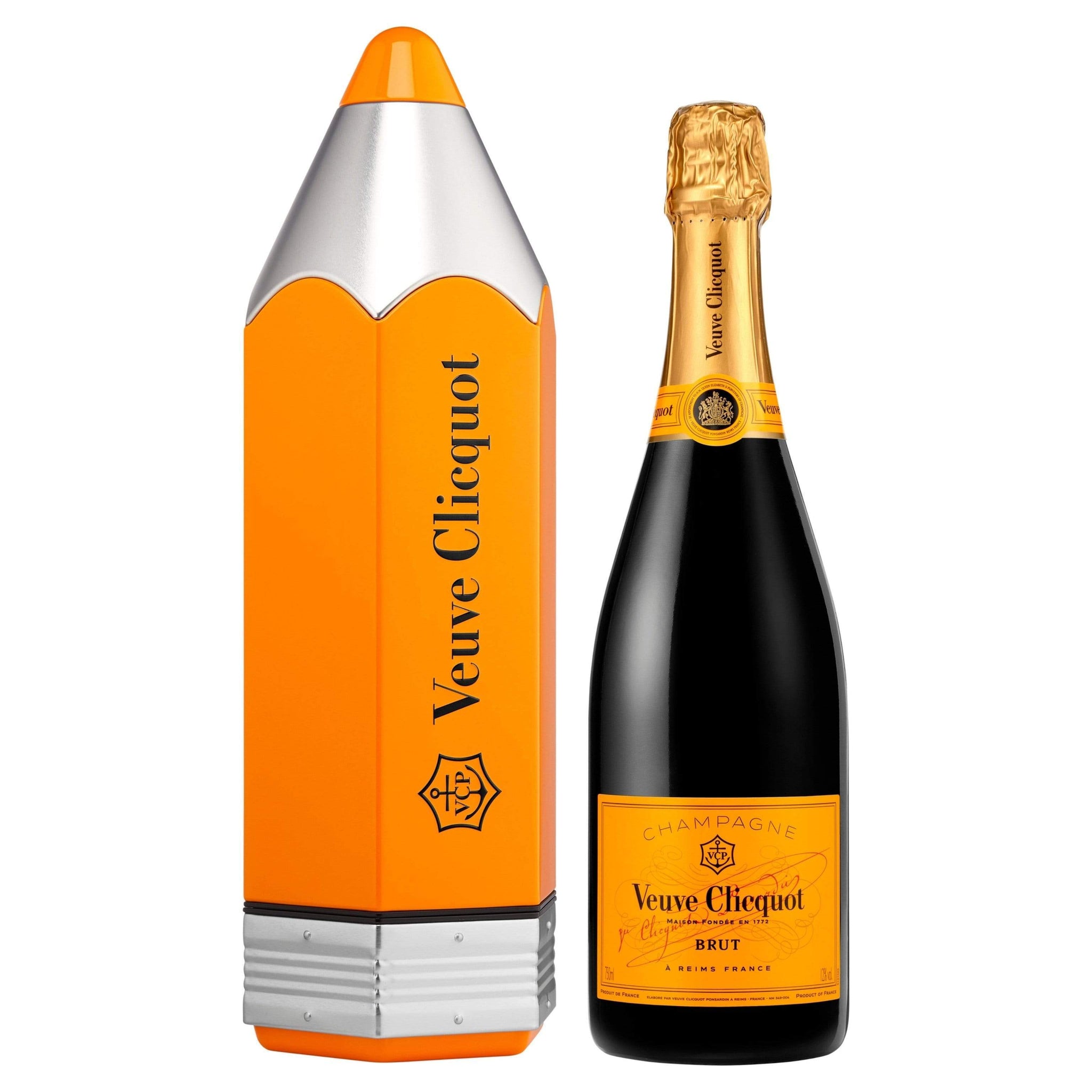 Вдова клико купить в москве. Veuve Clicquot Label. Veuve Clicquot Cuvee Brut. Veuve Clicquot Cuvee Saint-Petersbourg. Brut. Мадам Клико шампанское.