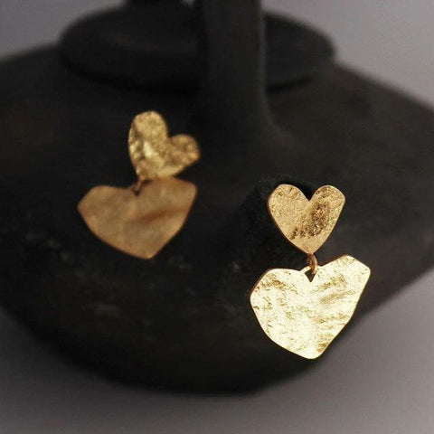 Boucles d'oreilles pendantes coeur doré - Les Petits Imprimés - eshop boucles d'oreilles originales femme