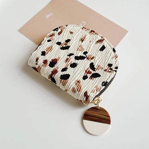 Petit portefeuille naturel pétales de cerisier Sakura fermoir bois nacré - Les Petits Imprimés - eshop mini portefeuille femme chic
