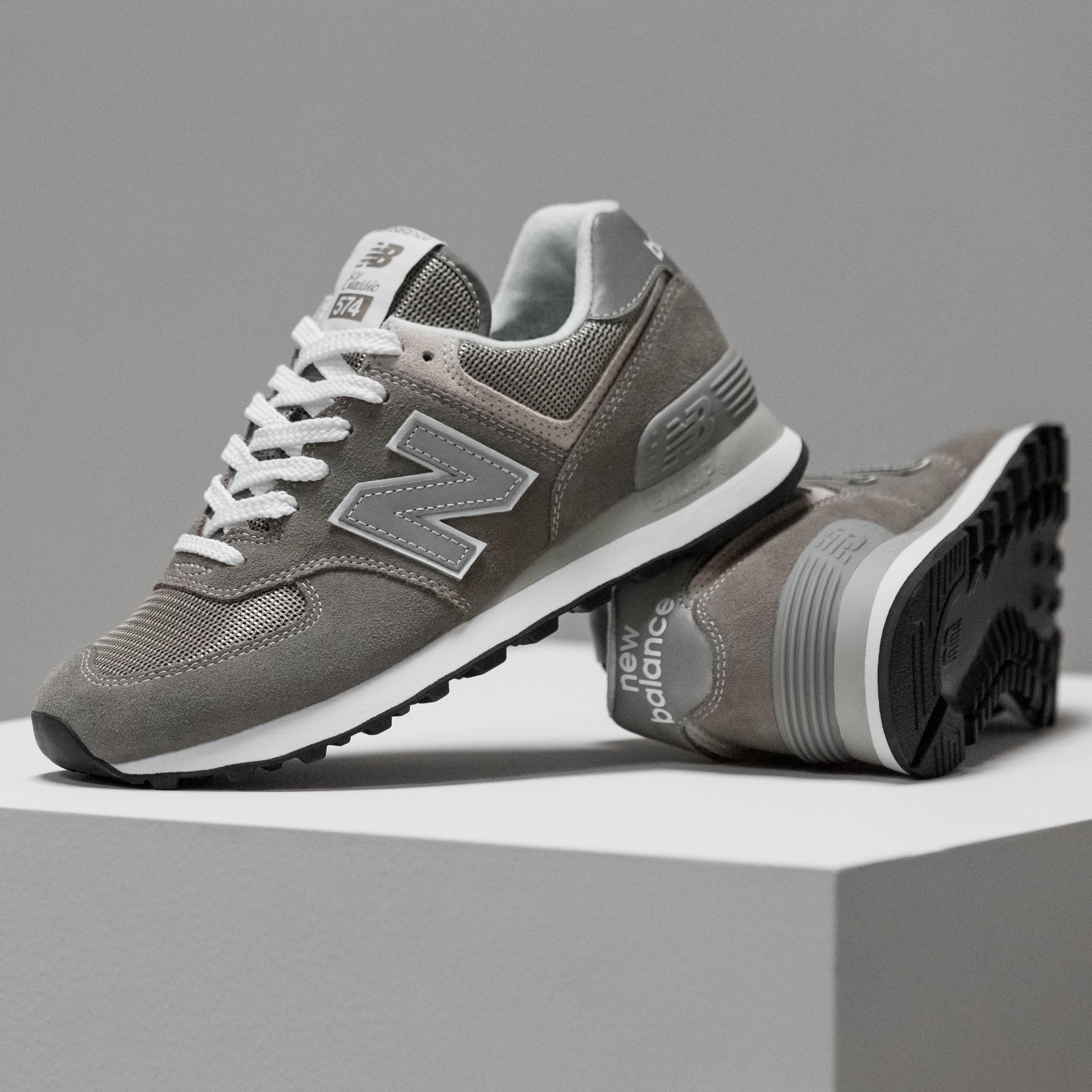 new balance 547 iconic