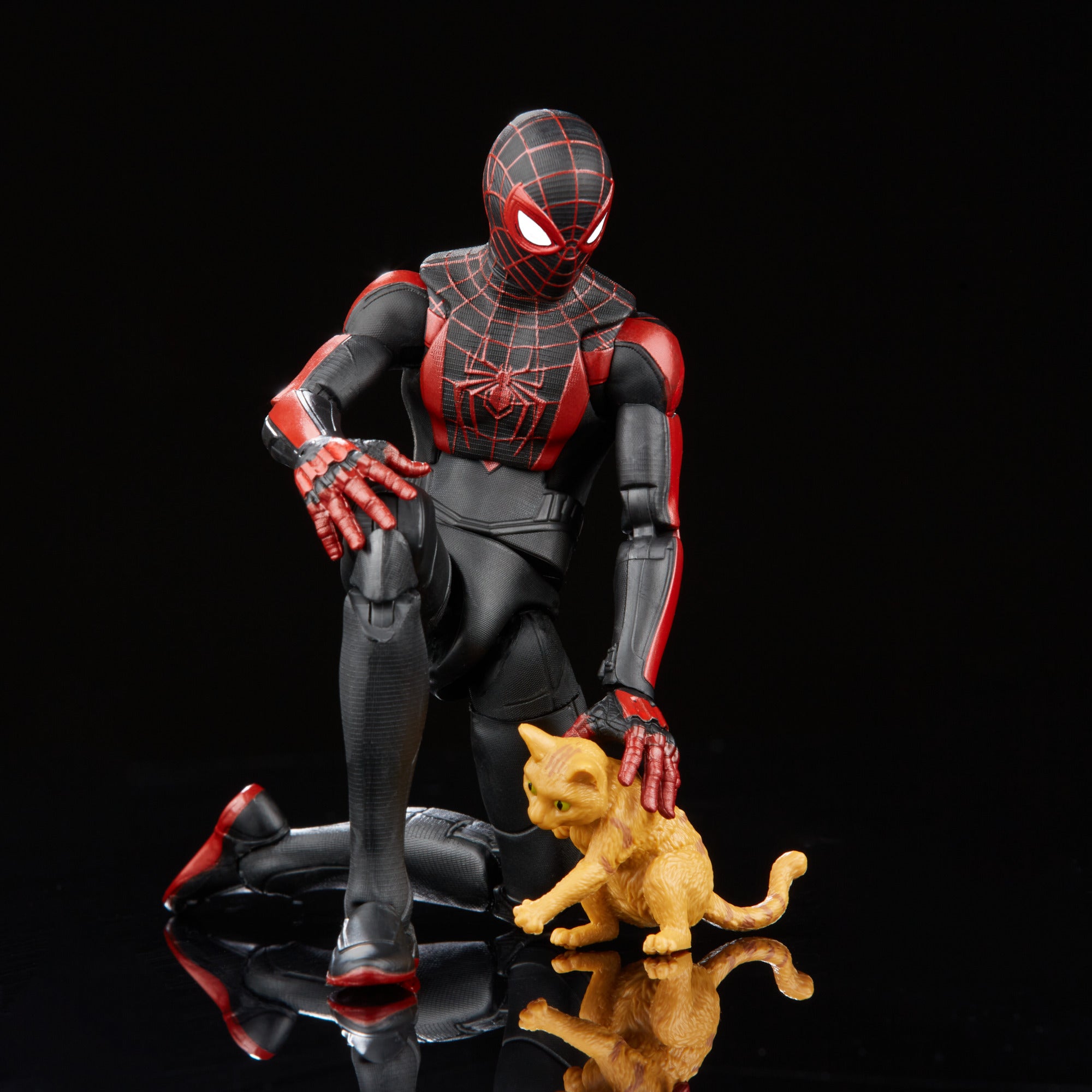 Marvel Legends: Spider Man 2 - Miles Morales — Distrito Max