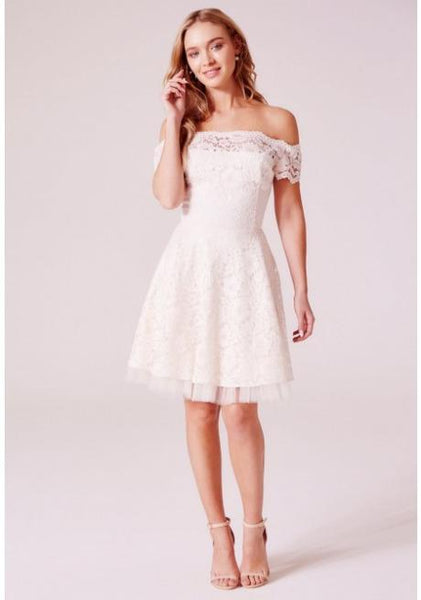 Tessa Off The Shoulder Lace Skater Dress in Cream – Revielondon