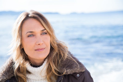 woman with type 1 and type 2 hair in winter