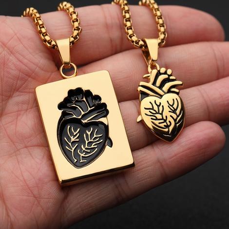 Heart pendant couple necklace set