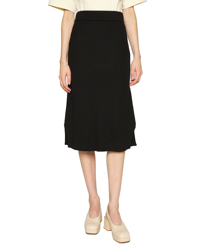 Max Mara Leisure | Black knitted Egyptian midi skirt | lemlò