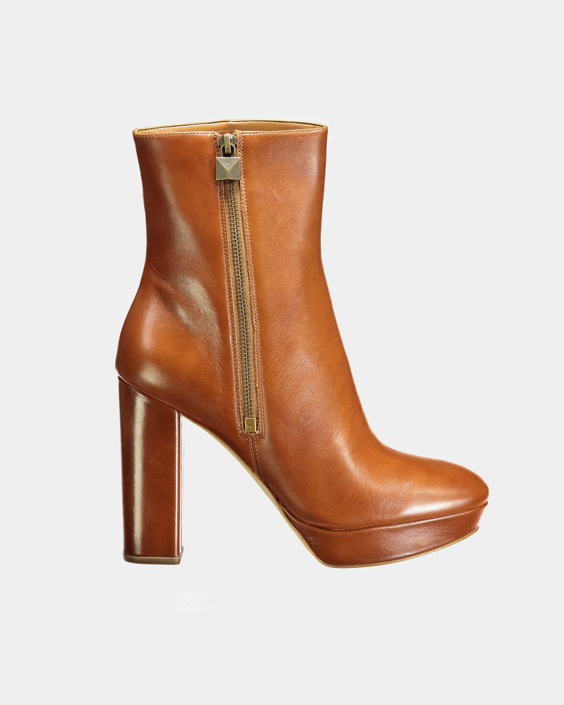 Michael Kors | Frenchie Platform ankle boot in tan leather | lemlò
