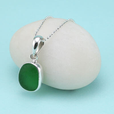 Kelly Green Sea Glass Pendant