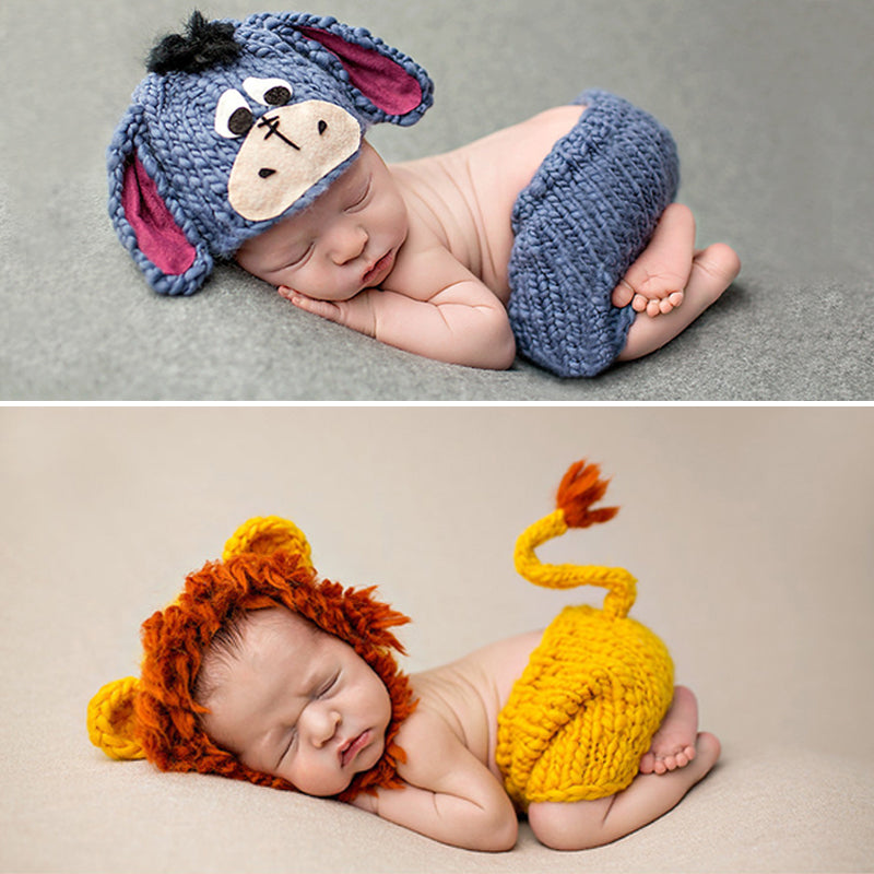 cute knitted baby clothes