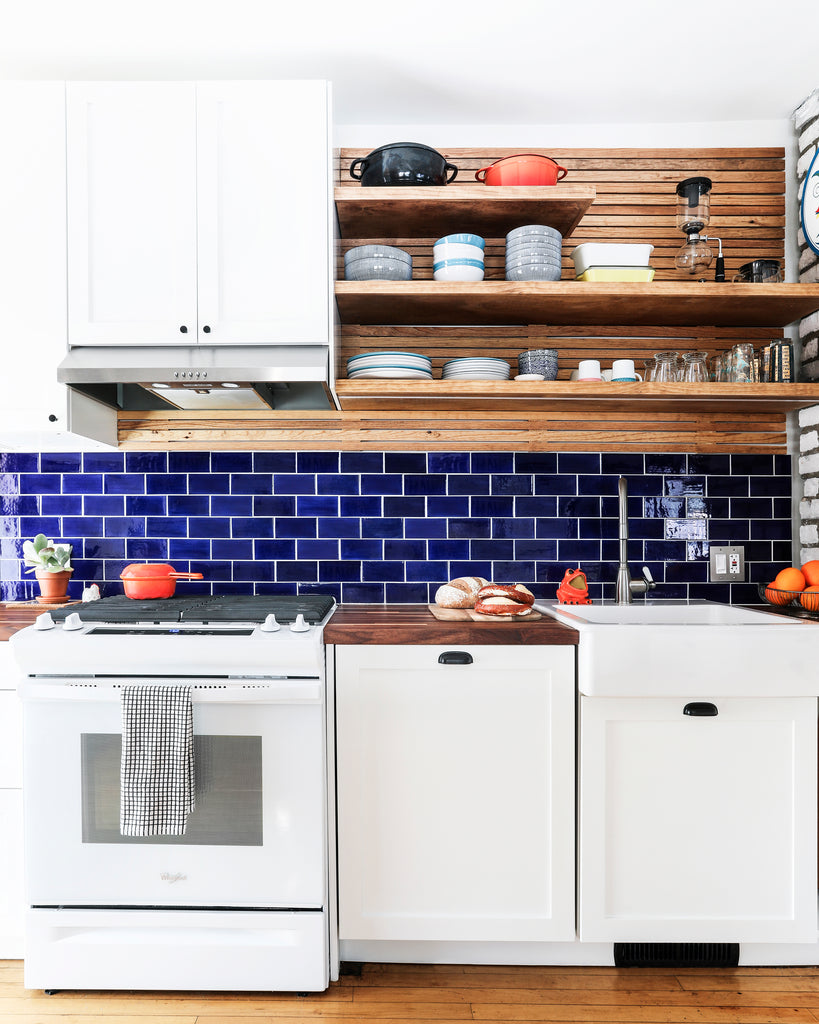 6 Ceramic Tile Backsplash Ideas For Small Kitchens Mercury Mosaics