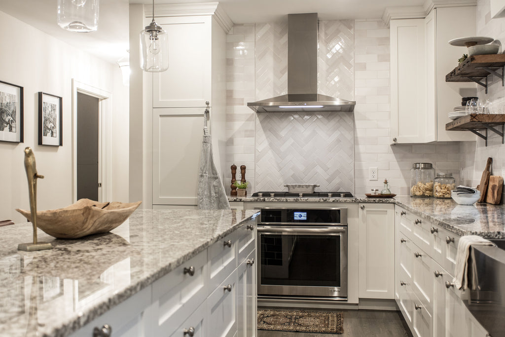 white herringbone kitchen tile