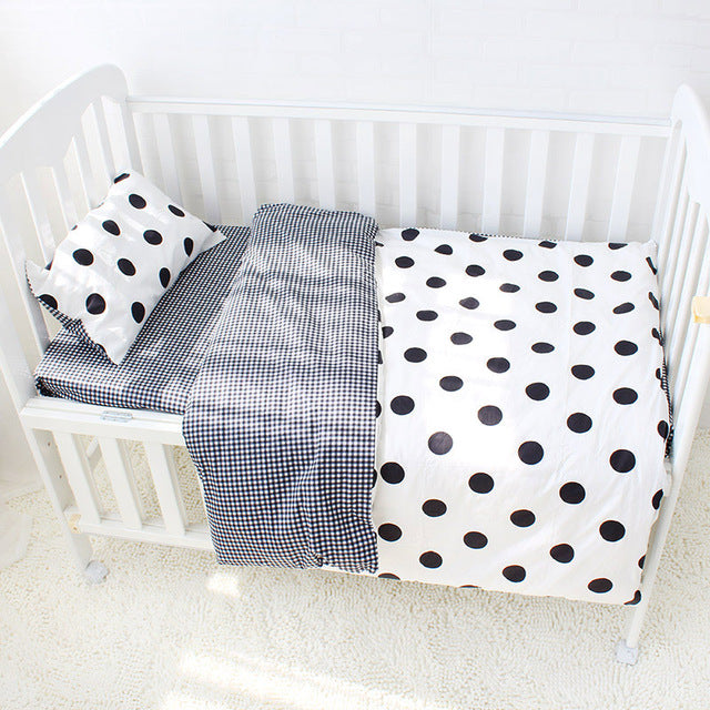 3pcs Baby Bedding Set Cotton Crib Sets Black White Stripe Cross