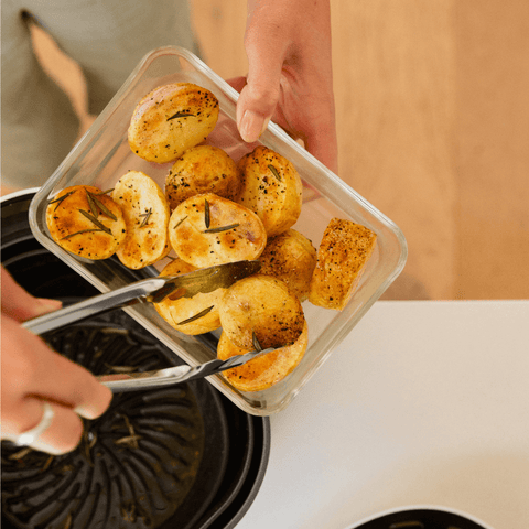 Glass dish container