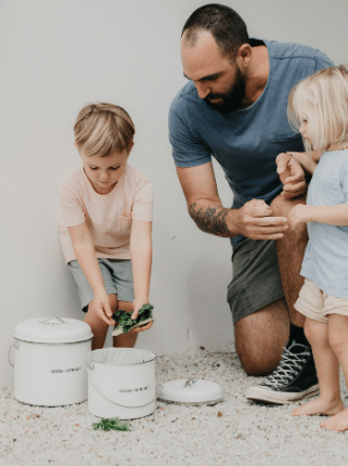 Kitchen countertop compost Bin