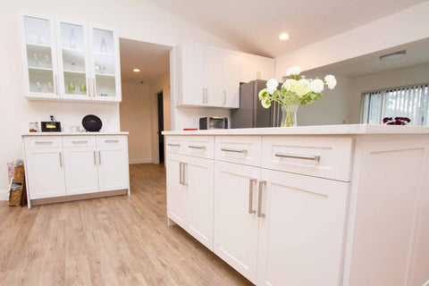 Glass Front Cabinet Doors A Welcome Addition To Any Kitchen