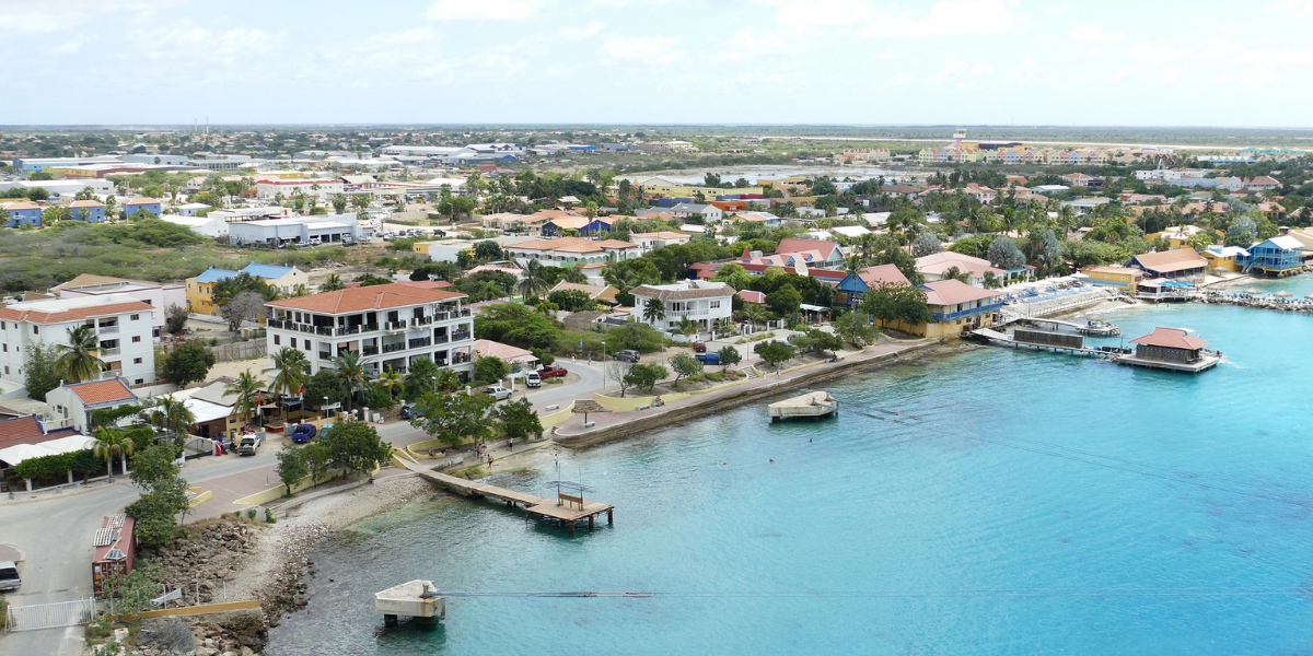 bonaire town