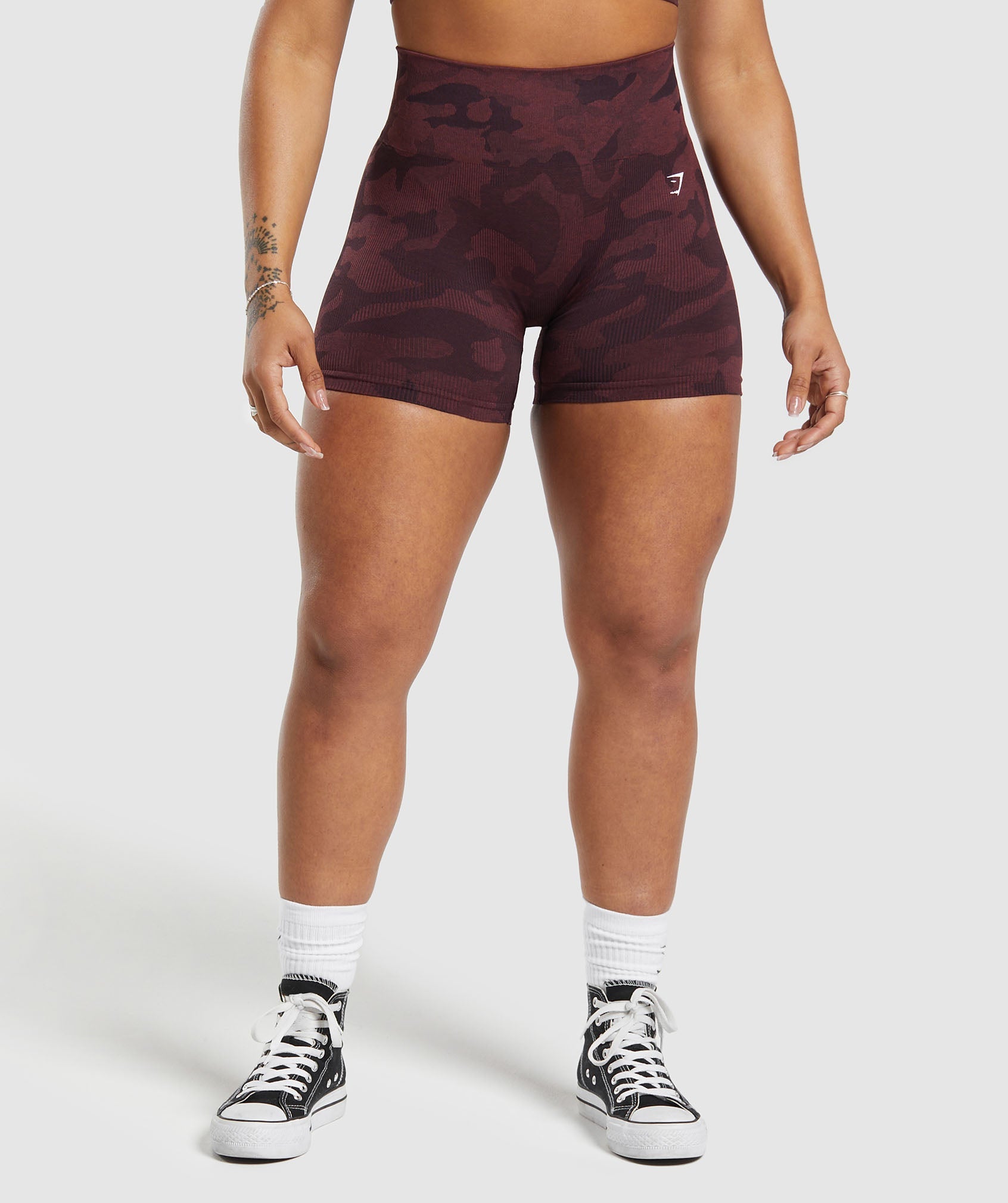 Adapt Camo Seamless Ribbed Shorts in Plum Brown/Burgundy Brown