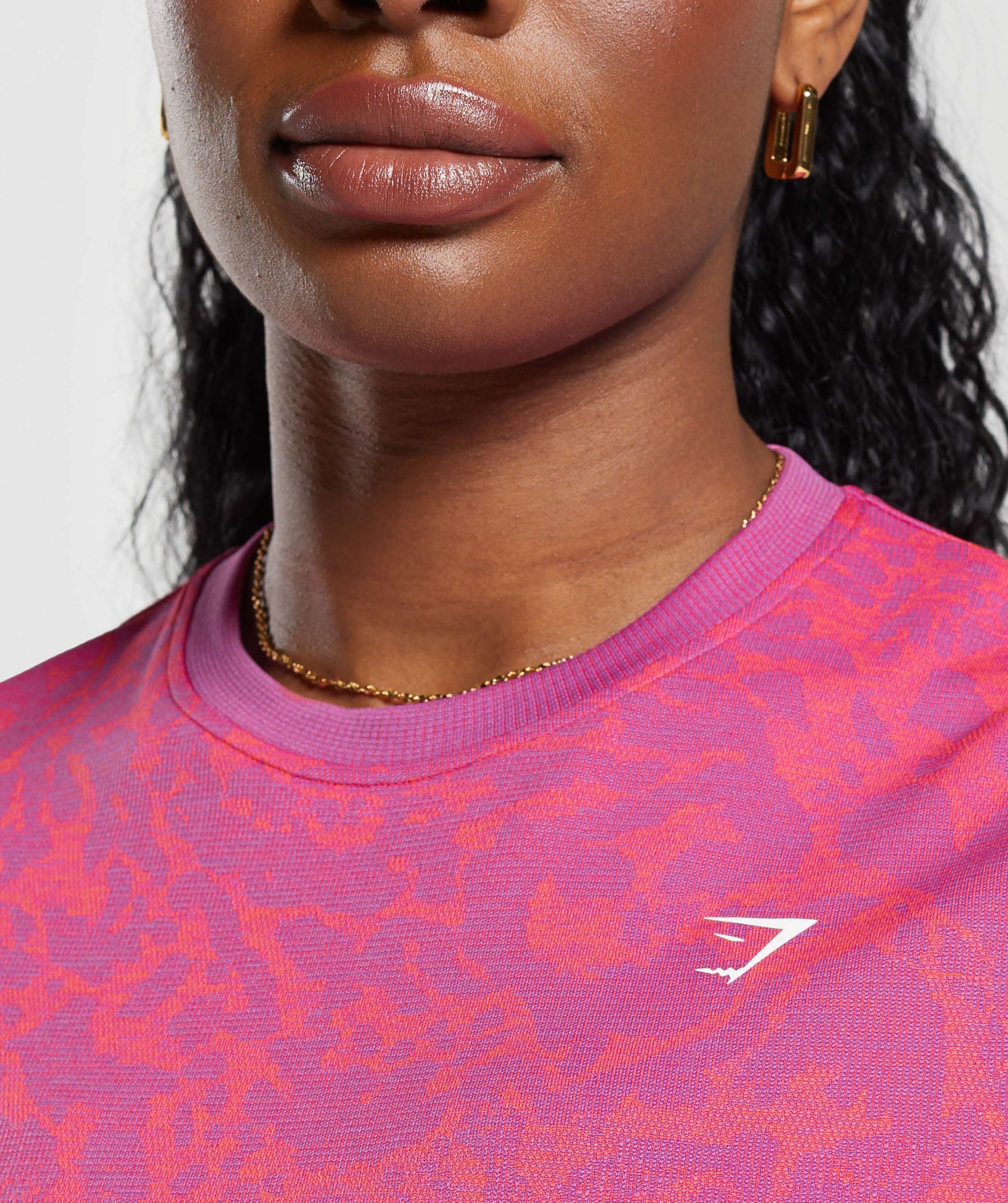 Adapt Safari Seamless  Faded T-Shirt in Shelly Pink/Fly Coral - view 5