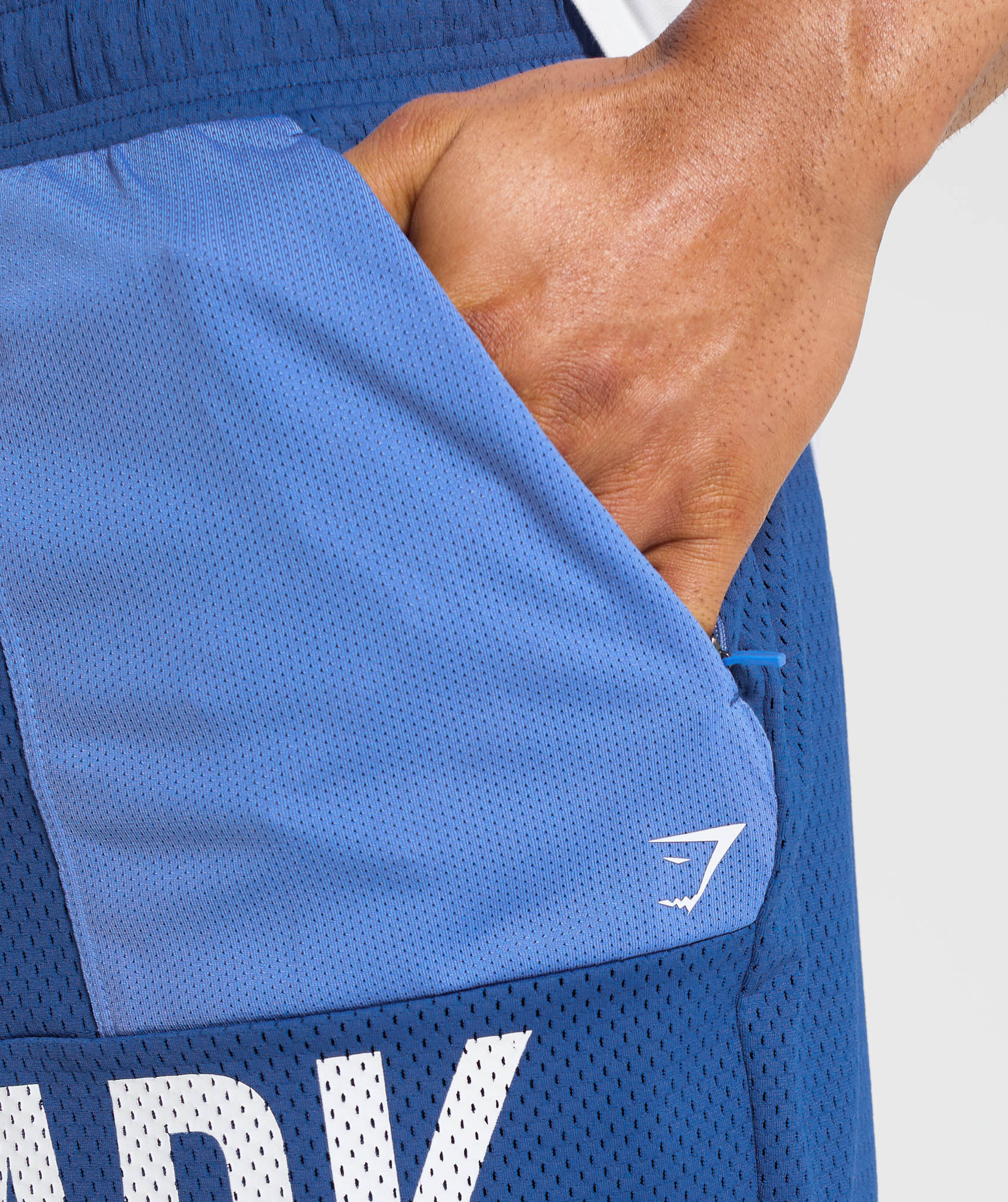 Brandmark Mesh 5" Shorts in Wave Blue/Iris Blue - view 8