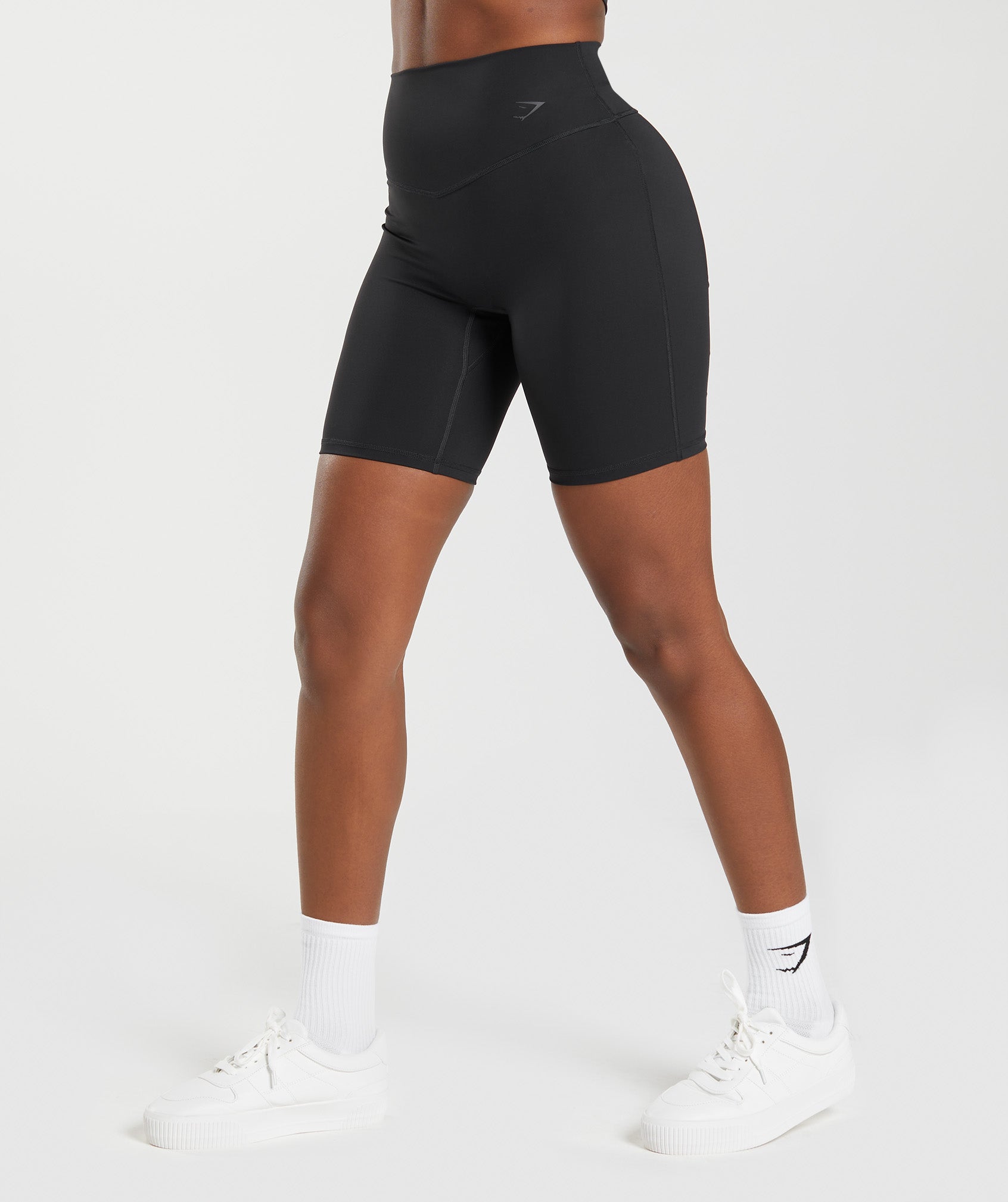 Elevate Cycling Shorts in Black - view 3