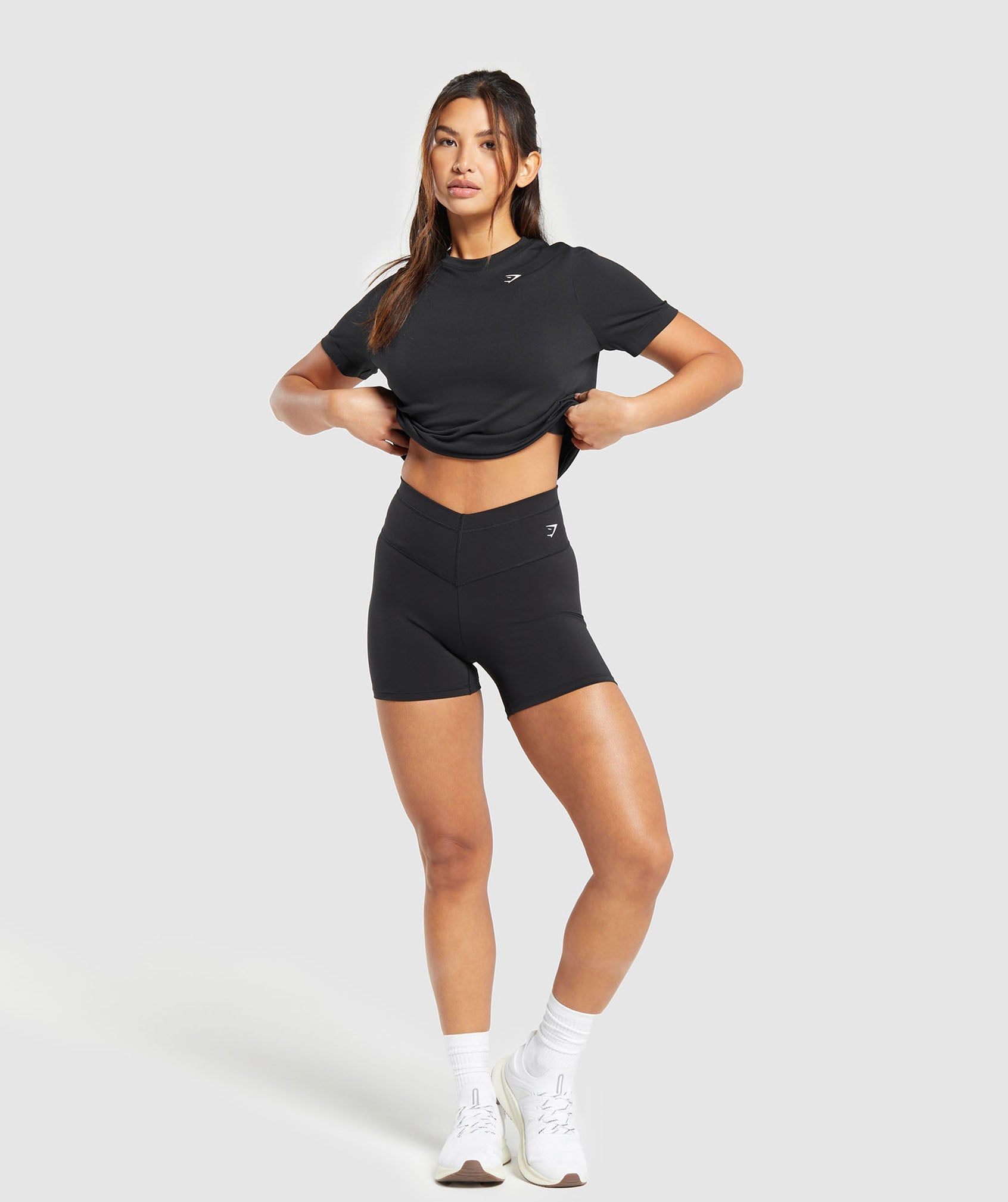 Everyday Seamless T-Shirt in Black - view 4