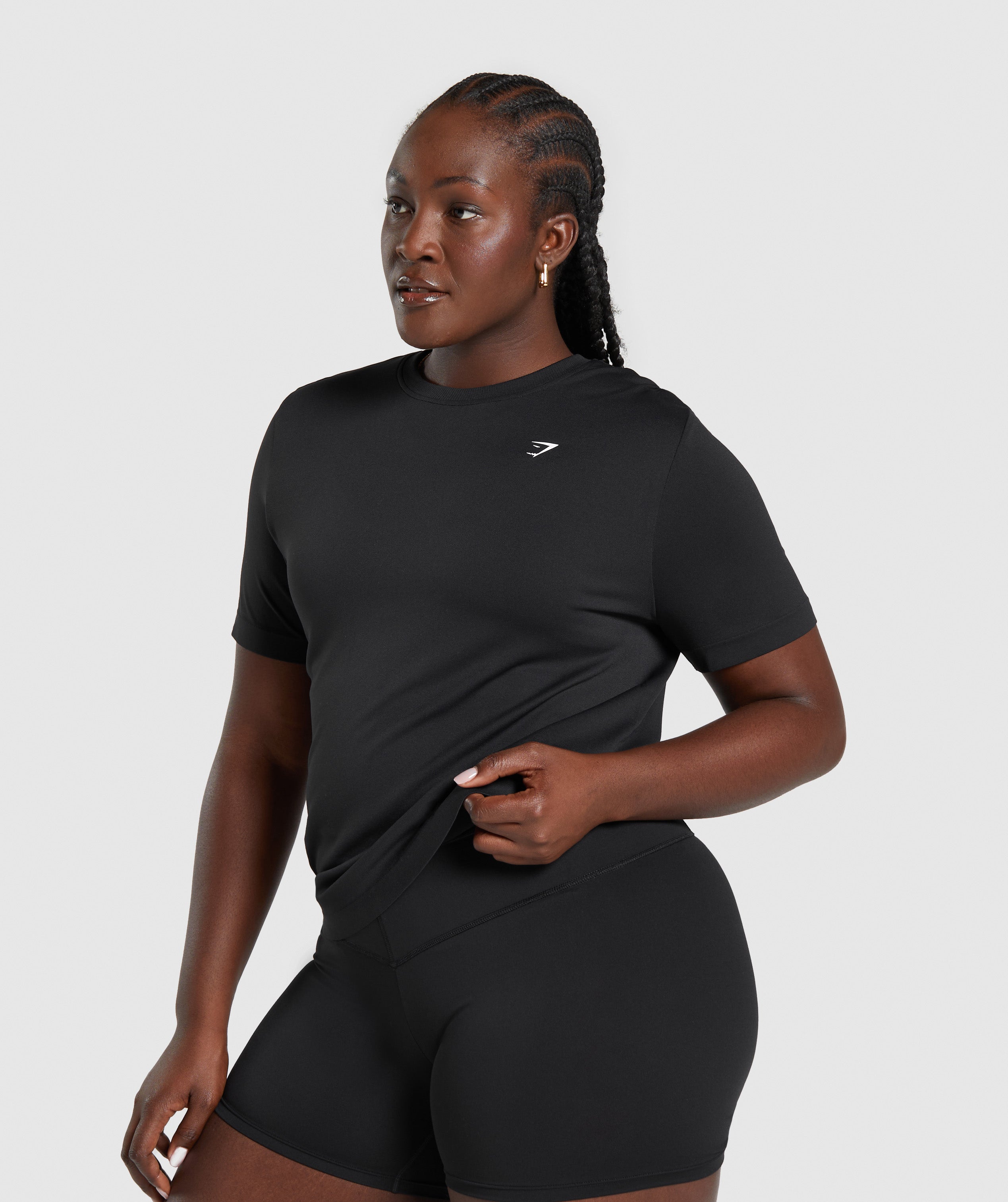 Everyday Seamless T-Shirt in Black - view 5
