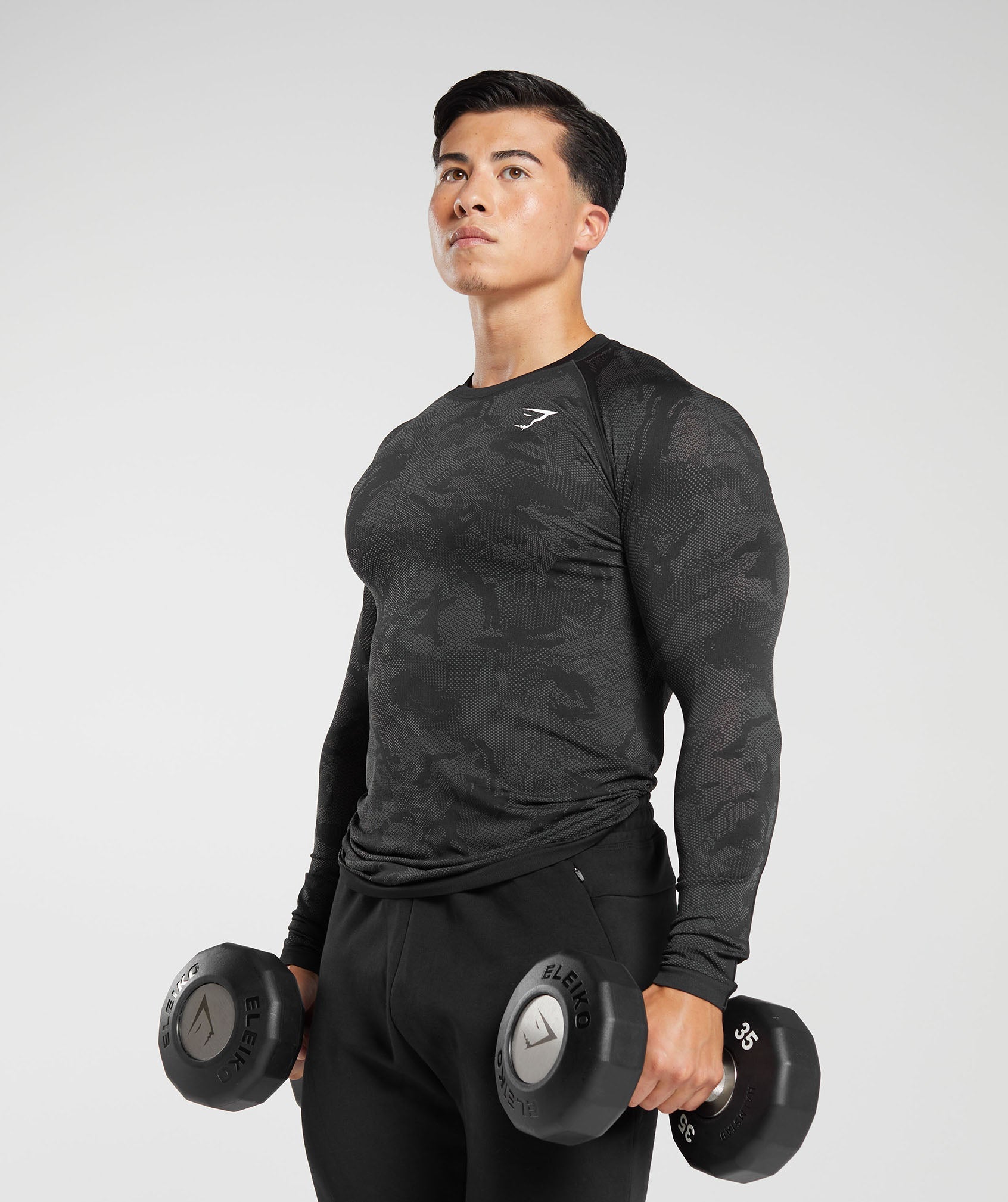Geo Seamless Long Sleeve T-Shirt in Black/Charcoal Grey - view 3