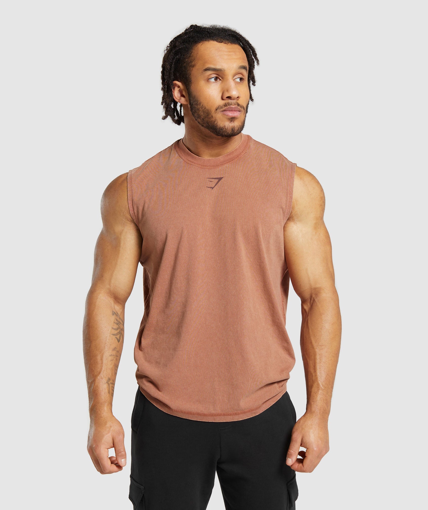Heritage Washed Cut Off T-Shirt in Canyon Brown - view 2