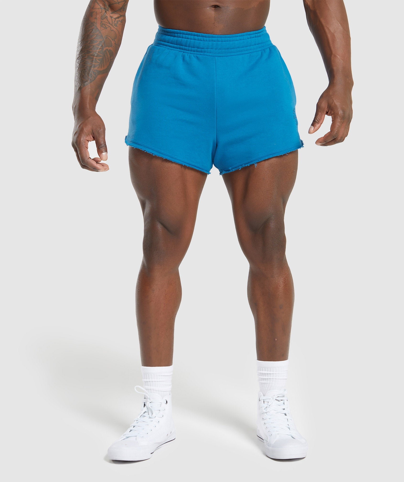 Gymshark Legacy Shorts - Obsidian Green  School fashion, Sporty outfits,  Gym clothes sale