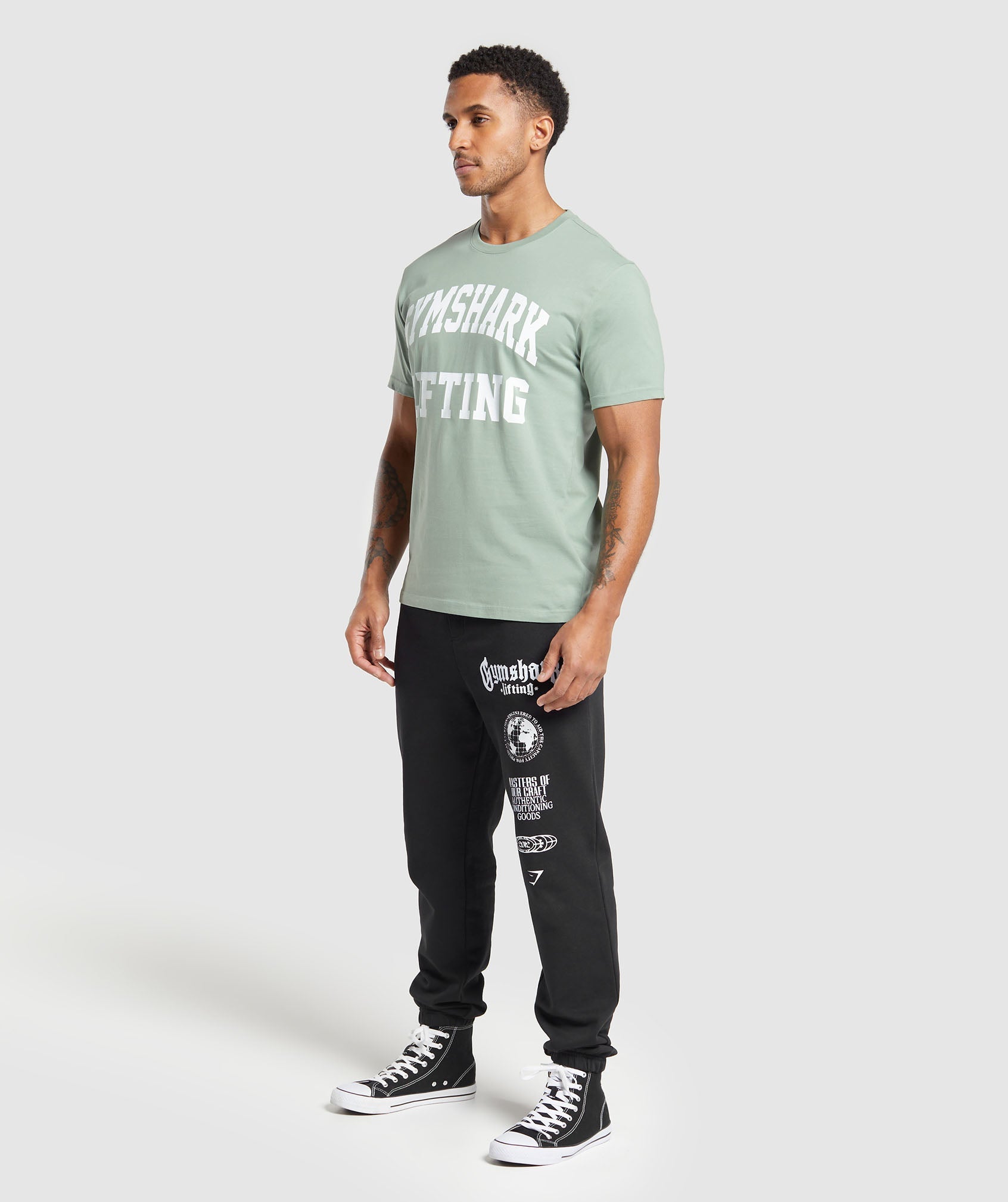 Lifting Club T-Shirt in Dollar Green - view 4